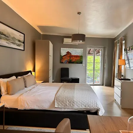 De Hotel 3*