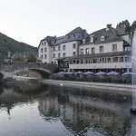 De L'our Hotel 3*